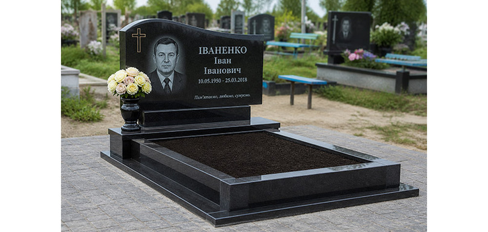 Одинарні пам’ятники з граніту